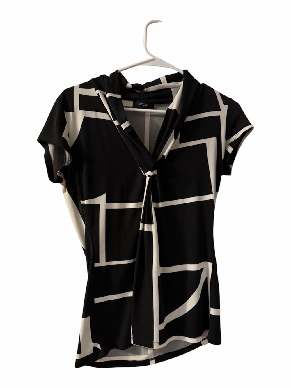 Tahari women's blouse